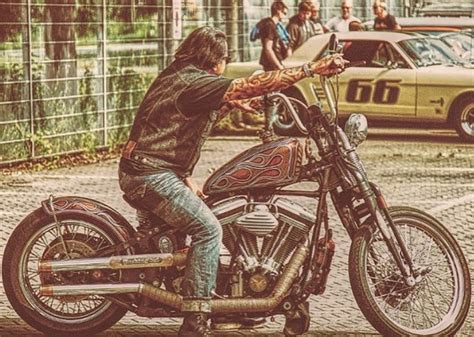 Long Hair Bikers Epicness (No Motorcycle Gear) - Long Hair Guys