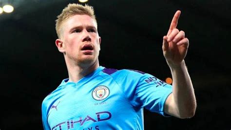 Kommunisme hammer og sigd meme belgia kommunistisk symbolikk, meme, vinkel, belgia, bob ross png. Kevin De Bruyne Terpilih Jadi Pemain Terbaik Premier ...