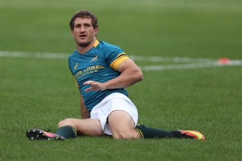 Sponsored by rsaweb rss 2ov radio Johan Goosen officially out of retirement