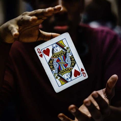21 Best Easy Card Magic Tricks For Beginners Revealed With Video