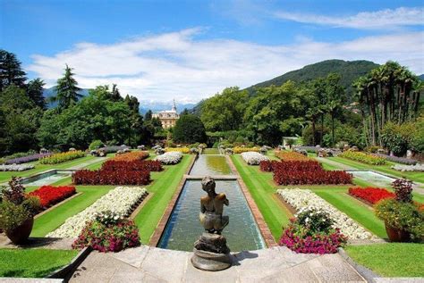 Ecco cosa vedere all'isola bella sul lago maggiore e distante circa 400 metri da stresa che fa parte delle isole borromee. Cosa vedere sul Lago Maggiore: Stresa, Isole Borromee e ...