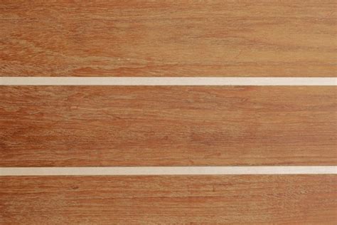 32 square feet of teak wood mounted on plywood, 4 x 8 feet, all heartwood beauty. Wholesale Teak Plywood Supplier - Marine Grade