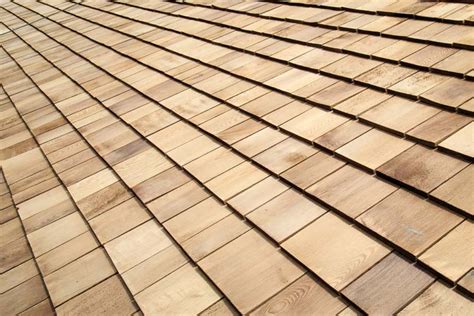 Cedar wood shingles and shake are resistant to very strong winds and are also extremely durable in snowstorms, hail storms, heavy rains, and even hurricanes. Buying Wood Shingle & Shake Roofing | HomeTips