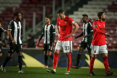 Nacional galibiyeti 12.00, beraberlik 6.50, benfica galibiyeti. Época do Benfica. "Expetativa era grande, frustração é ...