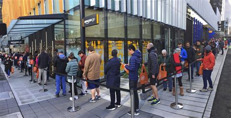 Whitney wolfe herd doesn't care what she's supposed to do the company is targeting the public markets at a particularly heady time for new offerings, with investors embracing. Amazon Go draws crowds: How does it work? Answers to ...