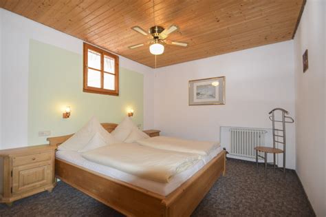 158 likes · 1 talking about this · 27 were here. Leimprimel: Ferienwohnungen und Gästezimmer - Haus Moni in ...