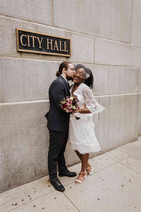 How To Plan A Courthouse Wedding Tips And Etiquette