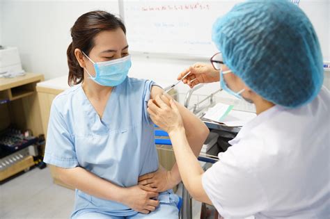It was first identified in december 2019 in wuhan,. Thực hư thông tin tiêm vắc xin COVID-19 với giá 1,5 triệu ...
