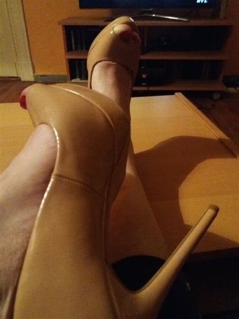 Slut Shoes 32 Pics Xhamster