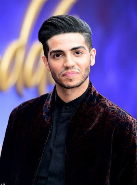 Mena Massoud The Actor Who Played Aladdin From Disneys Live Action