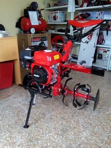 5 m (16 ft 5 in) propulsion: MOTOKULTIVATOR HECHT 7100