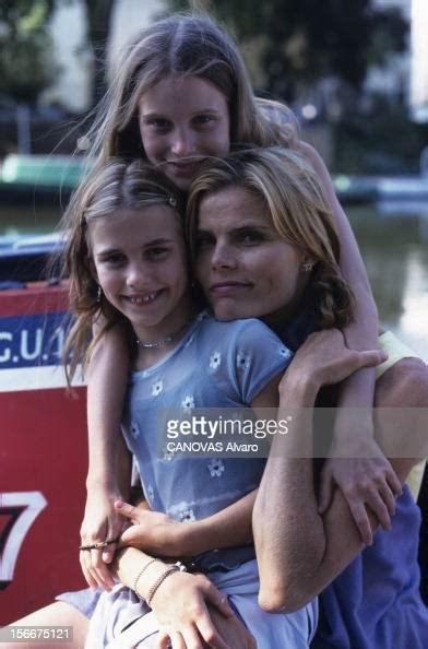 Mariel Hemingway In London With Her Daughters Dree And Langley News Photo Getty Images