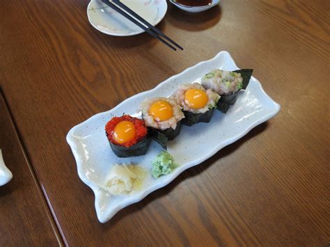Built into a modern warehouse setting, all the dishes are prepared fresh and the comfortable. Deli Sushi Dessert / Restaurant Review: Sushi Tei, Kuala ...