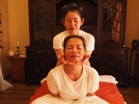 thai traditional massage