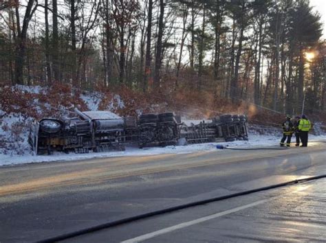 Mammoth Road In Londonderry Closed After Tanker Truck Crash