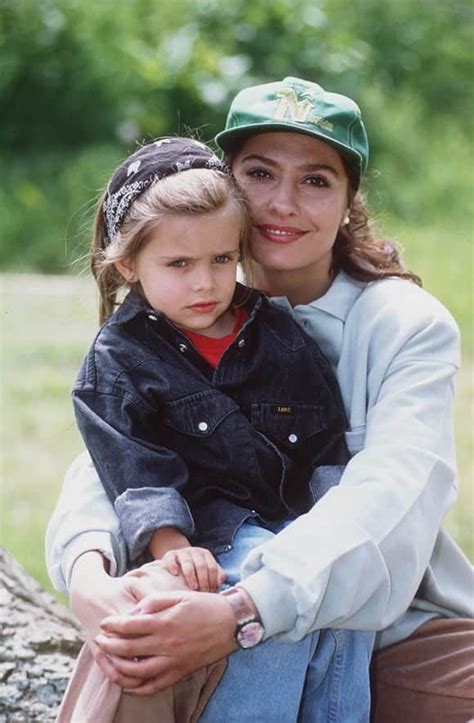 Nach neun jahren wurde mama simone als komissarin in frührente geschickt. Pin auf Stars und ihre Kinder