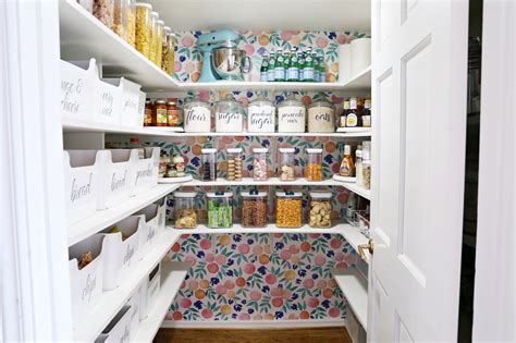 If you haven't organized your pantry in awhile, the best way to start would be to take everything out and start from scratch. Modern Ranch Reno: Pantry Organization Ideas (Pantry ...