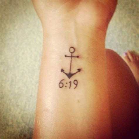 66 Attractive Anchor Wrist Tattoos Design