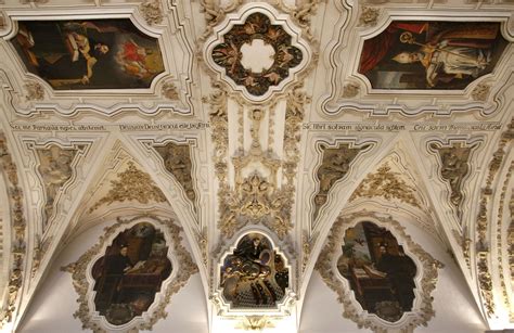 Language courses, schools and children's language camps. El Aula Magna de la Universidad Pontificia de Salamanca ...