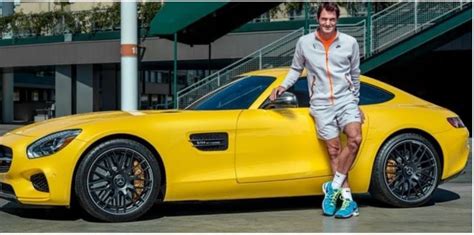 What would you do if you have a lot of money, well, roger federer know what. Roger Federer embraces light clay-court schedule for 2020 ...