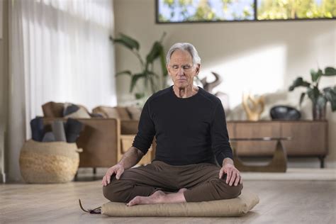 Jon Kabat Zinns Guide To Meditation Postures In 2021 Meditation