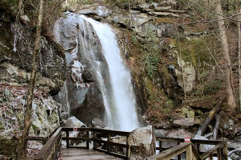 10 Classic Waterfall Hikes In Western North Carolina Waterfall