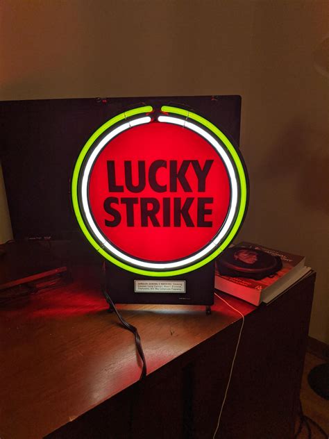 New Lucky Strike Neon Sign Lookin Good Rcigarettes