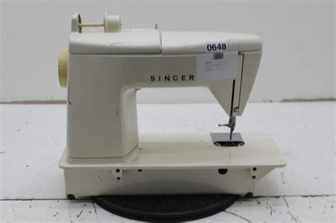 Singer Golden Touch Sew Deluxe Zig Zag Model Sewing Machine