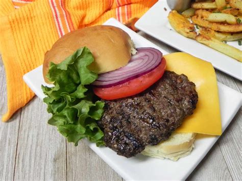 Delicious Grilled Hamburgers Recipe