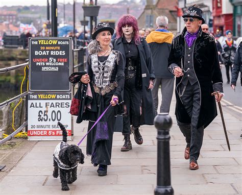 13 of the best photographs from whitby goth weekend yorkmix