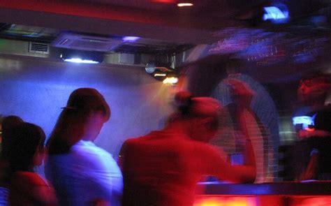 Boite De Nuit Date Reouverture Clubs Et Boites De Nuit Pour Les Discotheques Rendez Vous Le 21