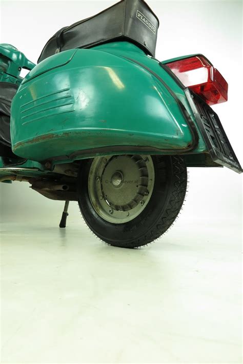 Vespa sprint veloce repaint for cowboy. Vespa 150 Sprint Veloce Originallack - Vespa4ever