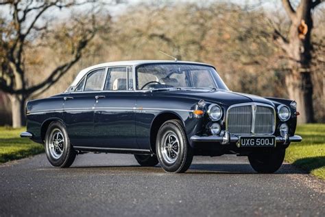 Rover P5b Coupe Sells For £45000 At Classic Car Auctions
