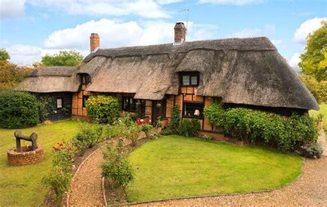 Six Spectacular Country Houses For Sale At £700000 From Thatched