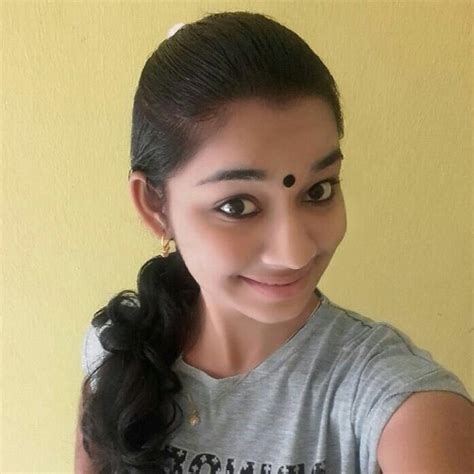 Sexy Desi College Hindu Girl Exposing Her Body Interfaith Xxx