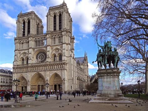 As a parish, we come together in the catholic faith to celebrate god's goodness and presence. Joe's Retirement Blog: Notre-Dame de Paris, 4th Arrondissement, Paris, Île-de-France, France