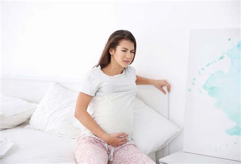 Does Early Pregnancy Make You Poop A Lot Pregnancywalls