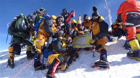 Your Tears Will Freeze Bsf Team Recalls Scaling The Everest For