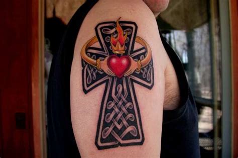 From celtic tattoos to the classic claddagh heart, to religious tattoos such as the irish cross, these tattoos are a great way to. Celtic Claddagh Ring Cross tattoo