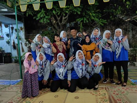 Memang terkadang antusiasme yang dirasakan untuk memiliki akuarium membuat anda kewalahan sehingga sulit untuk menghasilkan ide yang baik untuk cara. Lomba Padus, begini cara warga RT 33 Kanigoro memperingati ...