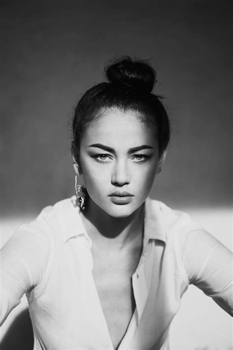 Indonesian Models Photo