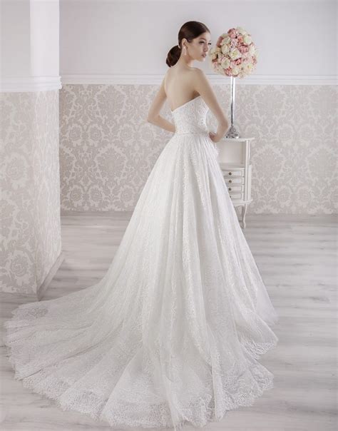 Der ultimative guide für eure hochzeitskleider. Dein Brautkleid wartet auf Dich! Say Jess - Dein ...