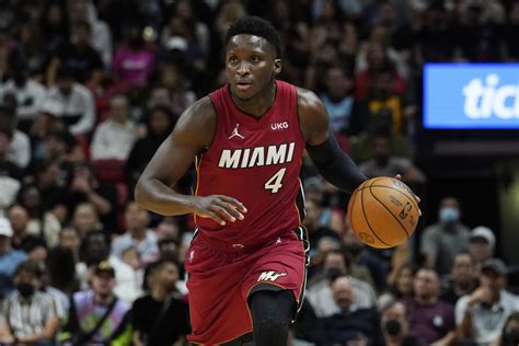 Victor Oladipo Exercises Player Option To Remain With Heat News