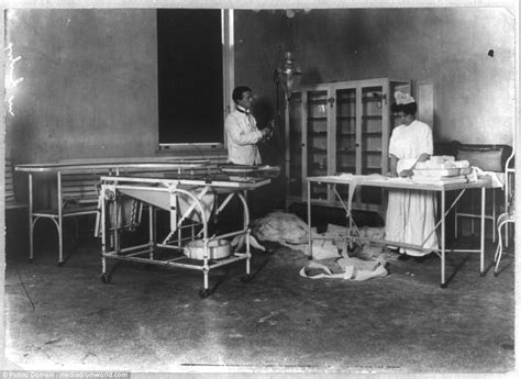 Chilling Photographs Show Surgery In The 19th Century Preparing For
