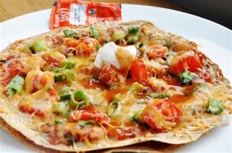 Mexican Tortilla Pizza Honey Whats Cooking