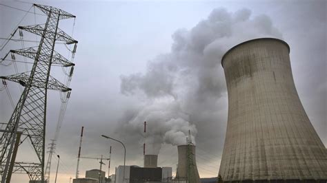 Nur 70 kilometer ist das atomkraftwerk tihange von aachen entfernt. Atomkraftwerk-Wachmann in Belgien erschossen