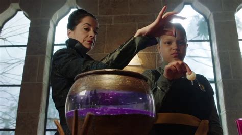 The Worst Witch 2017 S01e03 Hb Youtube