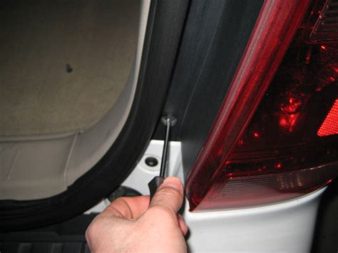Ford Escape Tail Light Replacement