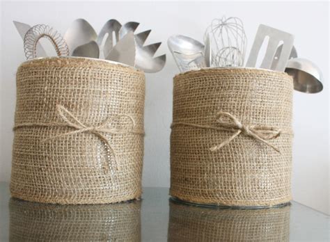 17 Burlap Decor Ideas