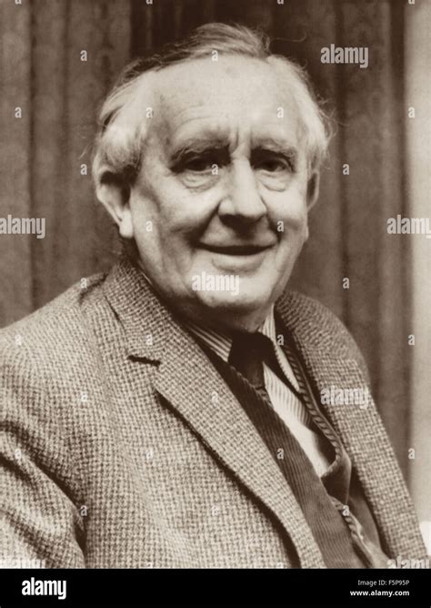 Jrr Tolkien 1892 1973 Escritor Británico De El Hobbit Y El Señor